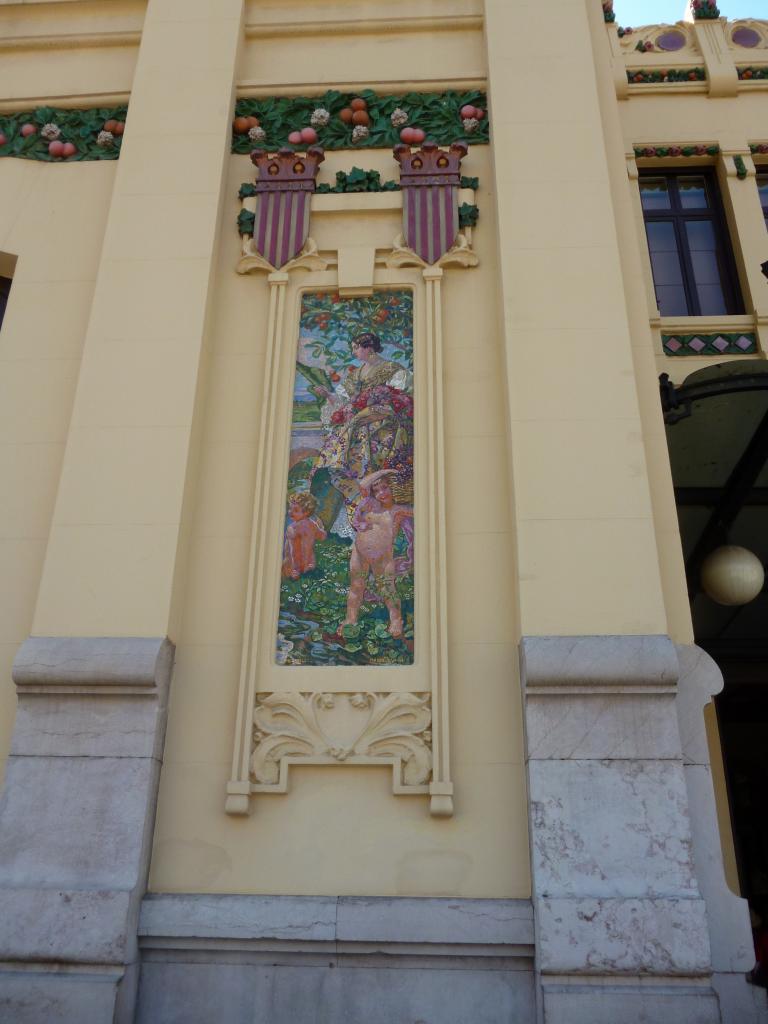 Banhof von Valencia Keramisch